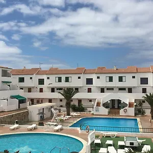 https://costa-del-silencio-costa-del-silencio-38630.tenerifehoteles.net